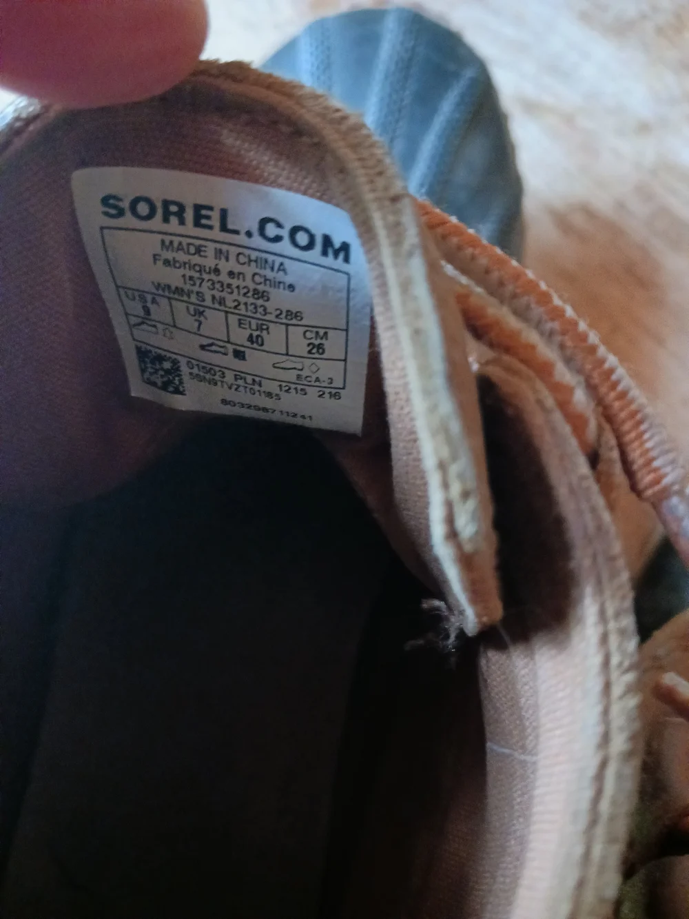 Sorel Brown and Black Duck Boots - Classic Waterproof Style - Picture 4 of 5